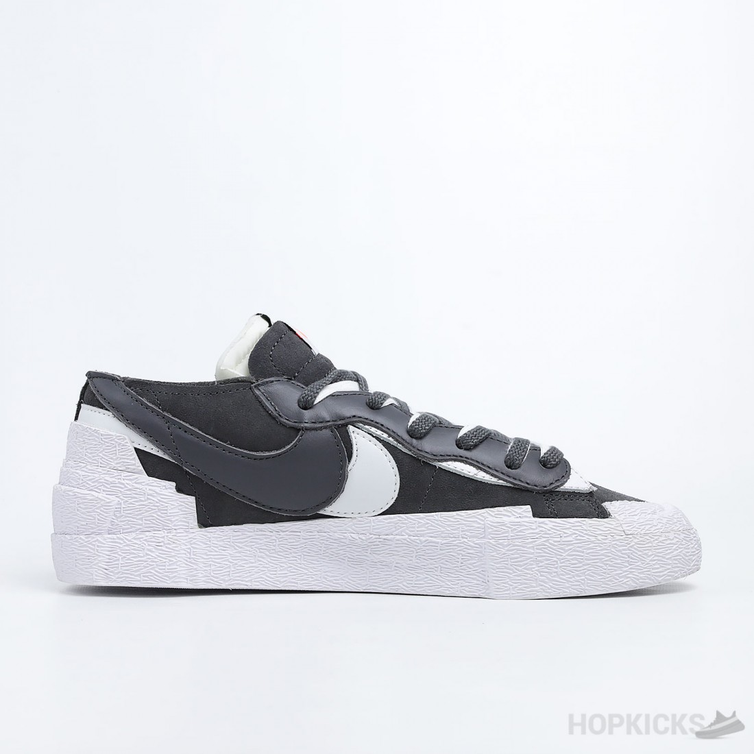 Buy Online Blazer Low Sacai Iron Grey in Pakistan | Blazer Low Sacai Iron Grey Prices in Pakistan